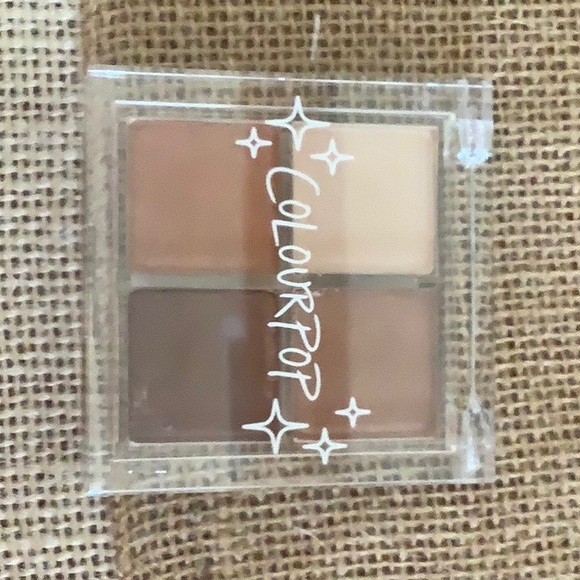 Colourpop matte eye shadow - Picture 1 of 3